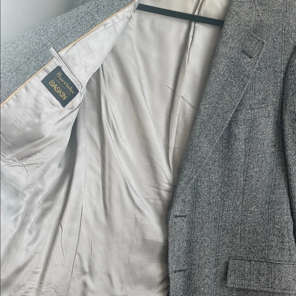 Vintage Bespoke Barrister Gray Tweed Two Button Men’s Blazer Sz 42R